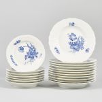 1037 9307 DINNER SET